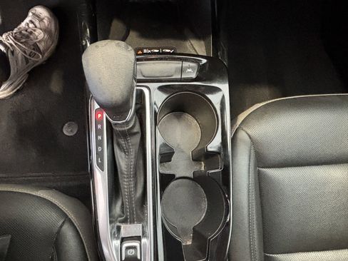 Used 2024 Chevrolet Trax ACTIV w/ Sunroof Package image 15