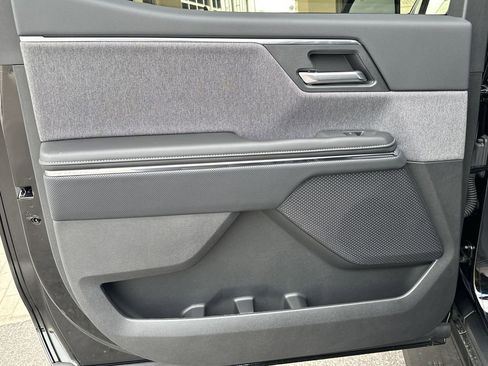 New 2026 GMC Sierra EV Elevation w/ LPO, Elevation Dark Package image 30