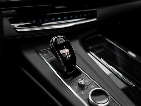 Used 2023 Cadillac Escalade Sport w/ LPO, ONYX Package AWD/4WD image 51