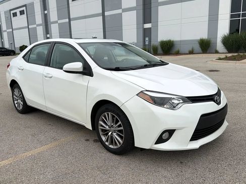 Used 2014 Toyota Corolla LE FWD image 3
