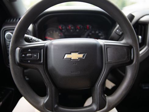 Used 2021 Chevrolet Silverado 1500 Custom AWD/4WD image 11