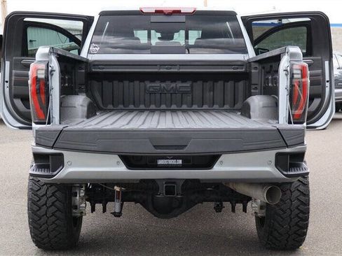 Used 2025 GMC Sierra 3500 AT4 w/ AT4 Premium Plus Package AWD/4WD image 40