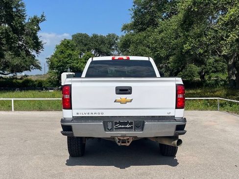 Used 2016 Chevrolet Silverado 2500 LT AWD/4WD image 6