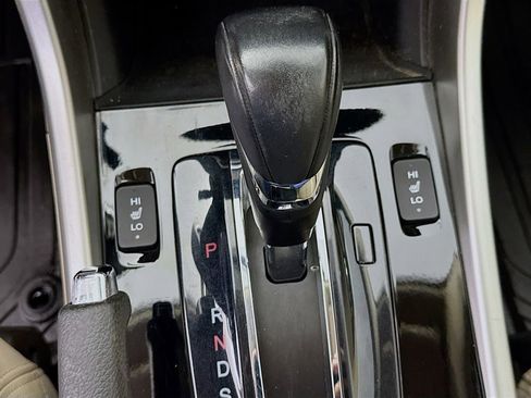 Used 2016 Honda Accord EX-L image 20