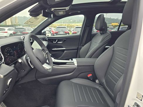 New 2026 Mercedes-Benz GLC 300 4MATIC image 22