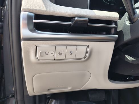 Used 2025 Hyundai Tucson SEL FWD image 29