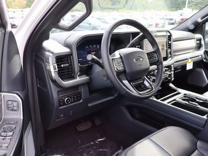 New 2026 Ford F250 Platinum w/ Tremor Off-Road Package