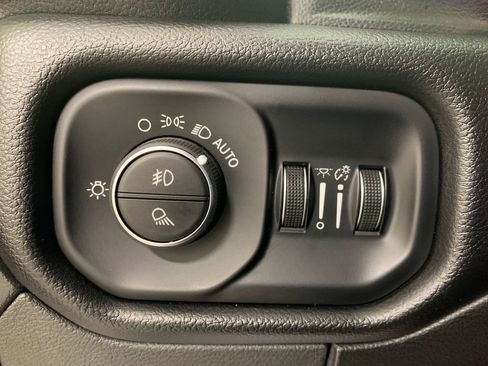 Used 2019 RAM 1500 Rebel w/ Rebel Level 2 Equipment Group AWD/4WD image 23