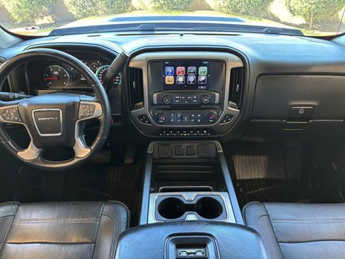 Used 2017 GMC Sierra 2500 Denali w/ Duramax Plus Package AWD/4WD image 31