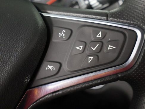 Used 2024 Chevrolet Equinox LS image 36