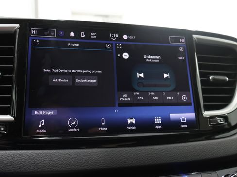Used 2024 Chrysler Pacifica Touring-L FWD image 59