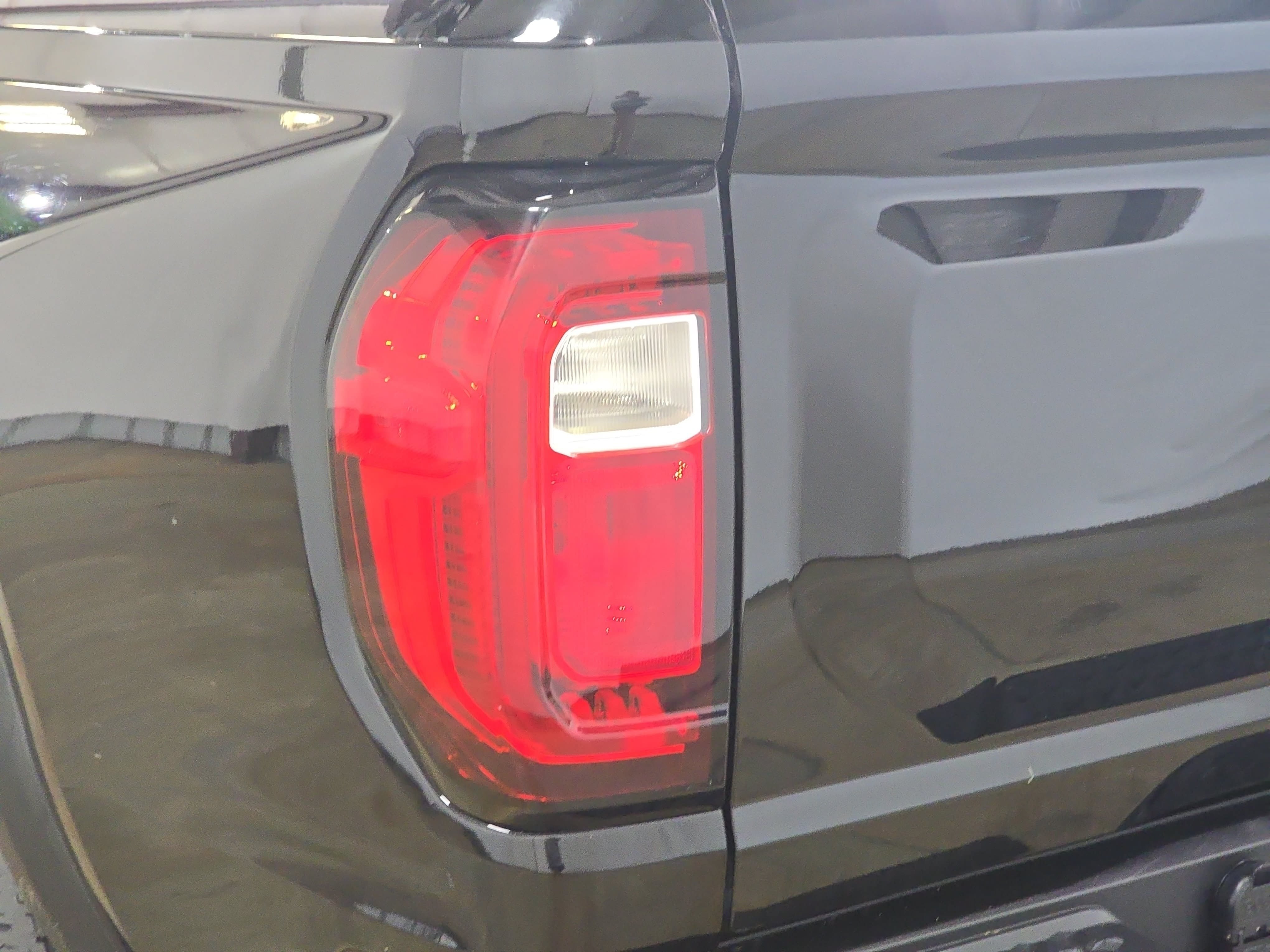 Used 2024 GMC Canyon Elevation w/ Convenience Package RWD image 29