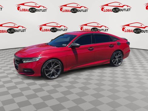 Used 2018 Honda Accord Sport image 4