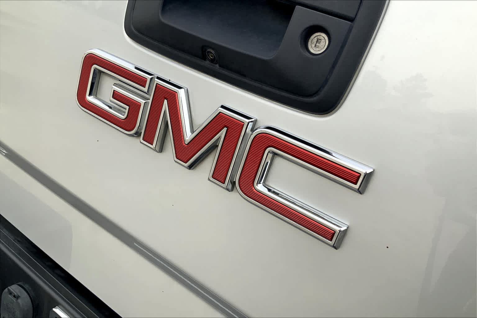 Used 2015 GMC Sierra 1500 SLE w/ Texas SLE Value Package RWD image 8