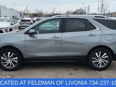 Used 2023 Chevrolet Equinox Premier image 5