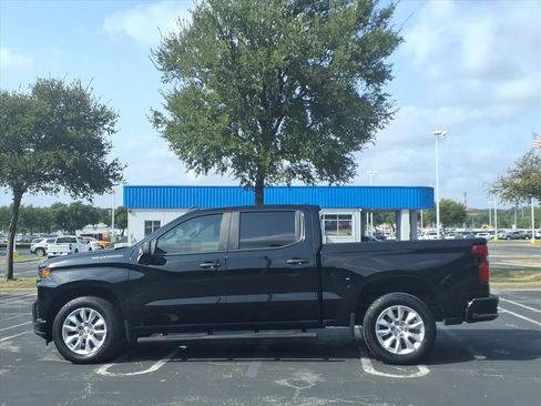 Used 2022 Chevrolet Silverado 1500 Custom RWD image 10
