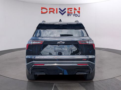 New 2026 Chevrolet Equinox RS FWD image 4