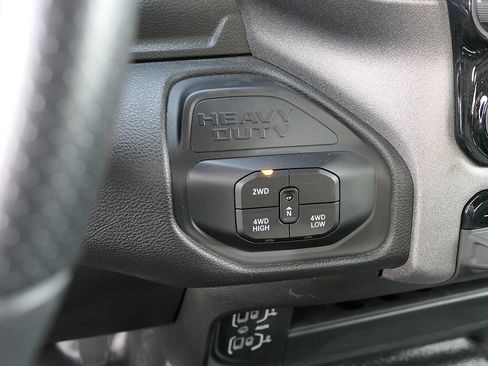 New 2025 RAM 5500 Tradesman w/ Max Tow Package AWD/4WD image 18