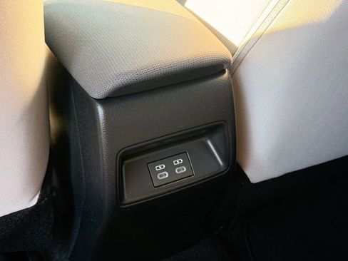 Used 2026 Toyota Corolla LE FWD image 12