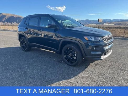 New 2026 Jeep Compass Latitude AWD/4WD image 1