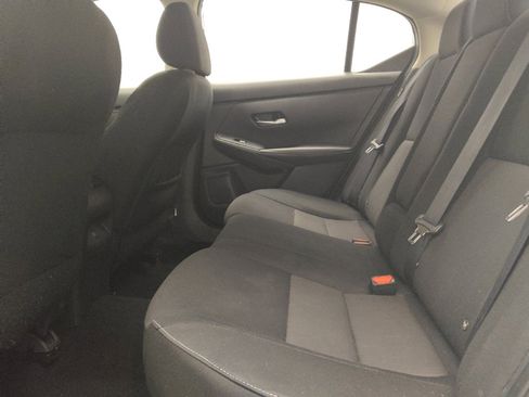 Used 2022 Nissan Sentra SV FWD image 18