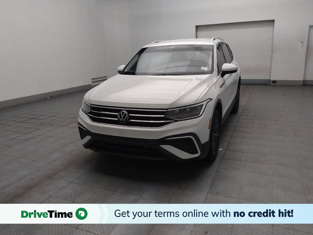 Used 2022 Volkswagen Tiguan SE FWD image 1