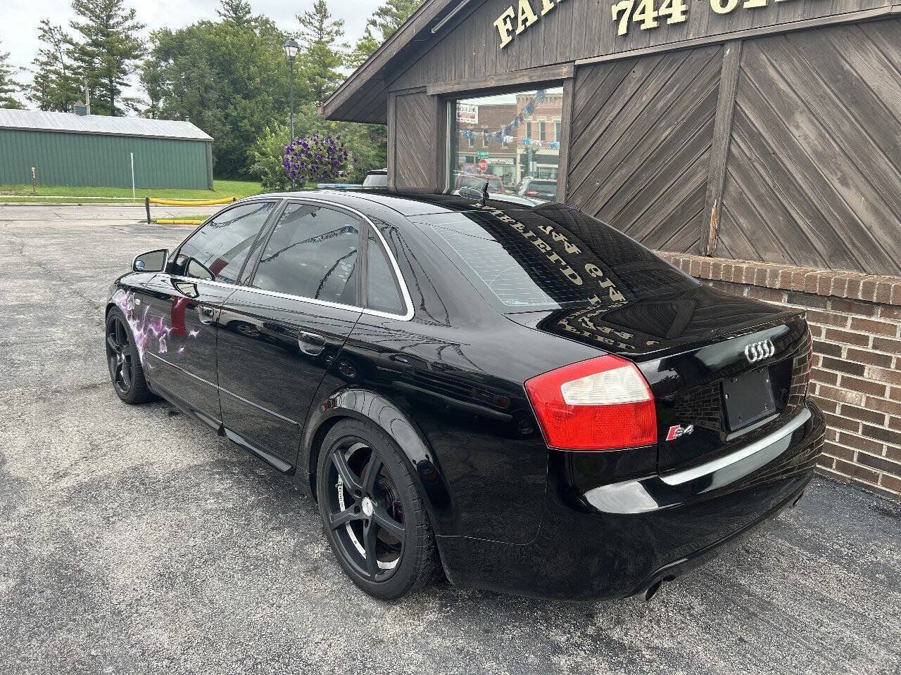 Used 2005 Audi S4 Sedan AWD/4WD image 2