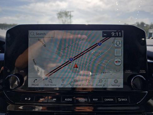 Used 2022 Nissan Pathfinder SL w/ SL Premium Package image 24