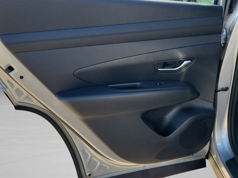 New 2026 Hyundai Tucson SEL image 11