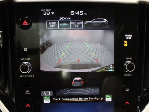 Used 2023 Subaru Ascent Limited w/ Technology Package image 5