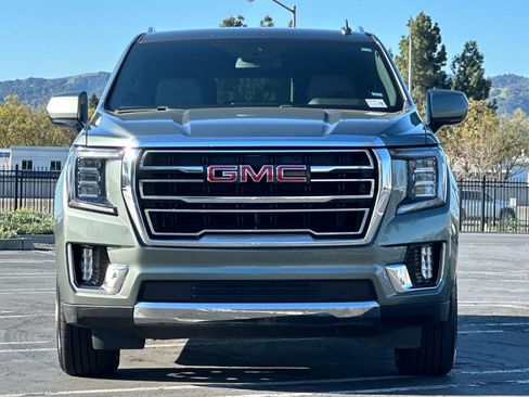 Used 2024 GMC Yukon SLT image 9