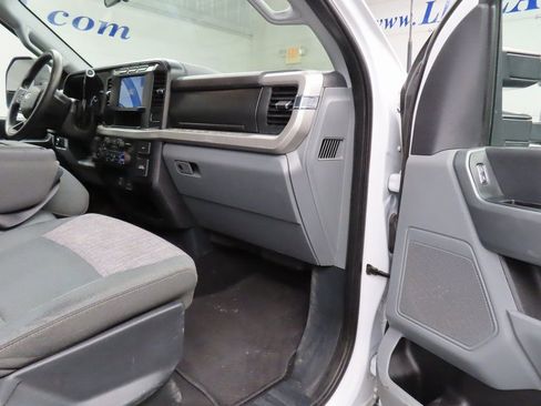 Used 2024 Ford F250 XLT AWD/4WD image 27