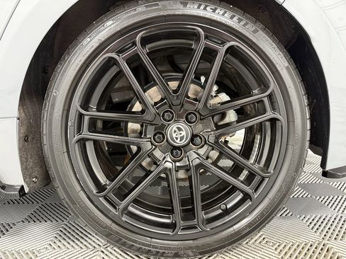 Used 2022 Toyota Corolla SE w/ Carpet Mat Package (TMS) image 29