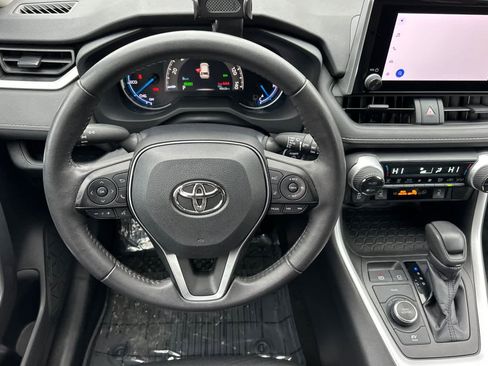 Used 2023 Toyota RAV4 XLE w/ XLE Grade Weather Package image 14