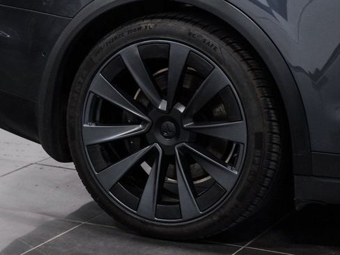 Used 2022 Tesla Model X AWD/4WD image 56