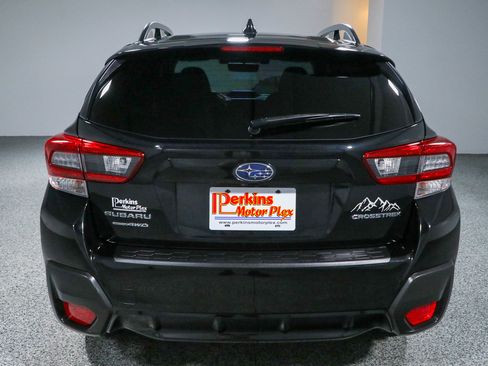 Used 2020 Subaru Crosstrek 2.0i Premium w/ Moonroof Package 1 AWD/4WD image 8