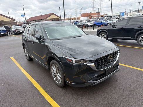 Used 2024 MAZDA CX-5 AWD 2.5 S w/ Premium Package image 3