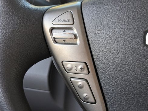 Used 2020 Nissan NV200 S image 22