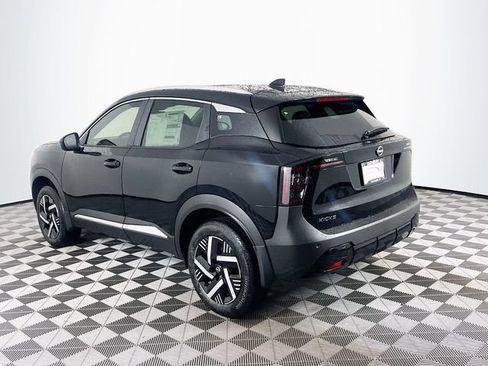 New 2026 Nissan Kicks SV FWD image 5