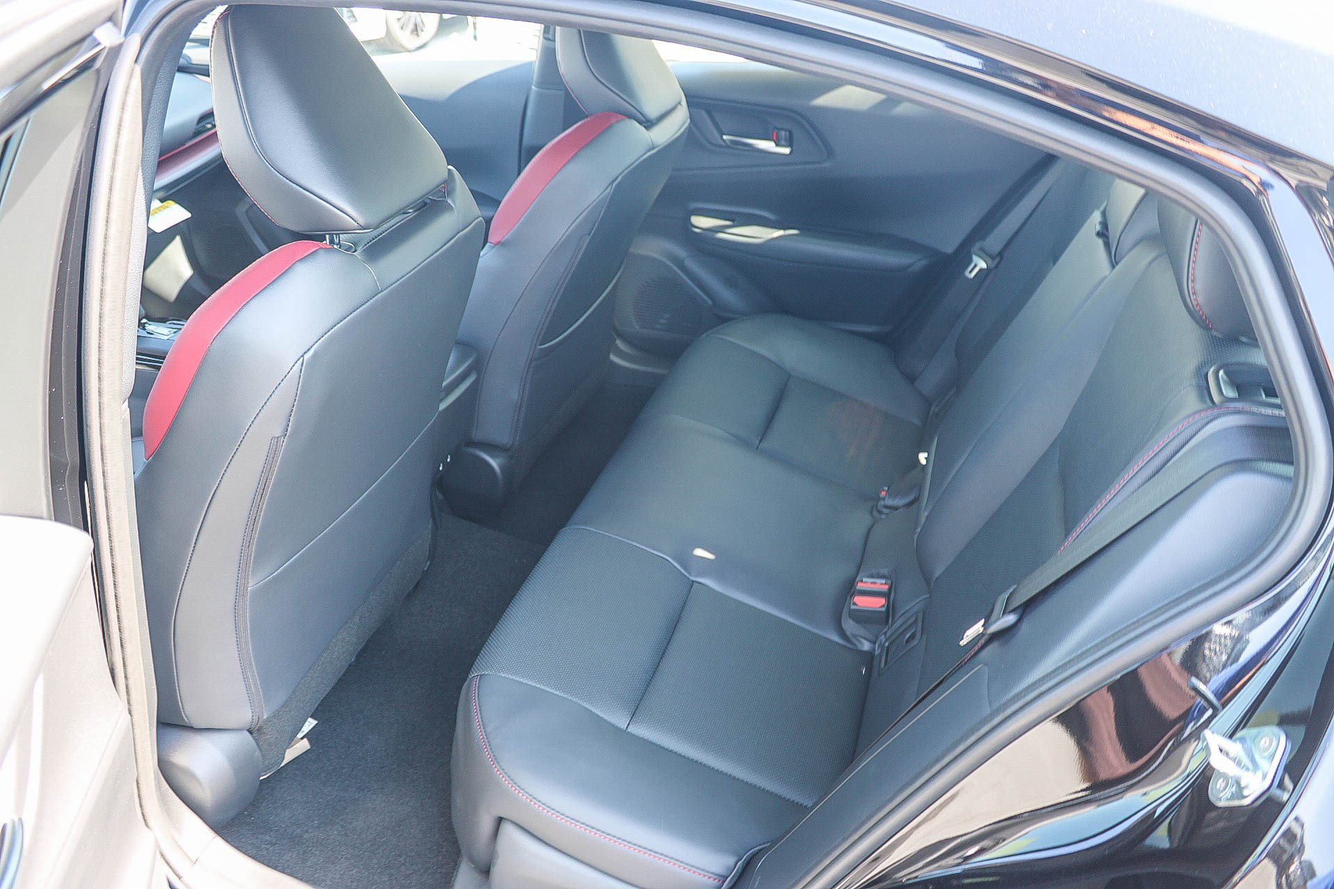 New 2027 Toyota Prius Plug-In Hybrid w/ Limited Premium Package FWD image 20