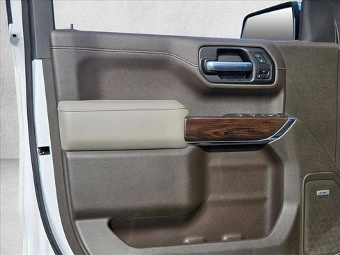 Used 2020 GMC Sierra 1500 SLT w/ SLT Premium Plus Package image 9