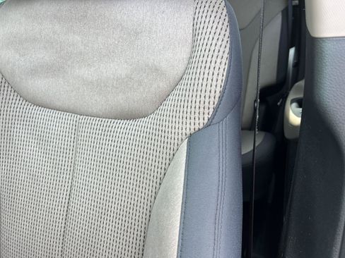 Used 2023 Hyundai Santa Fe SE AWD/4WD image 11
