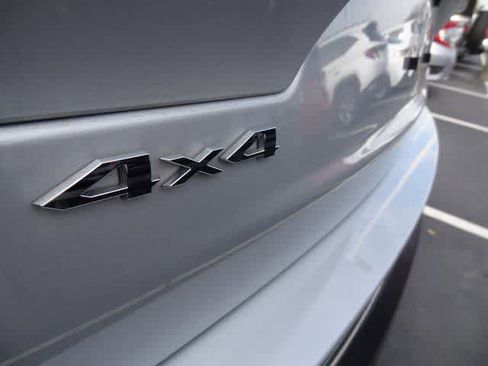 Used 2023 Jeep Grand Cherokee L Limited image 19