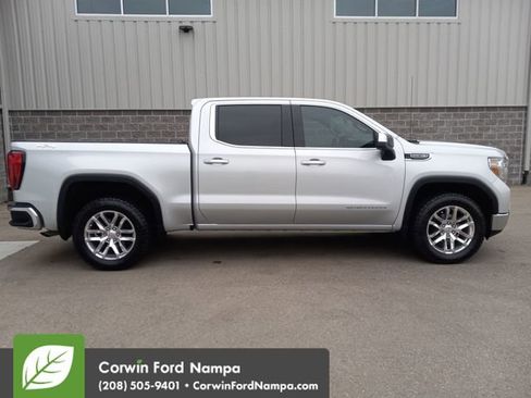 Used 2019 GMC Sierra 1500 SLE image 2