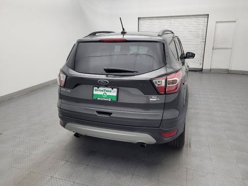 Used 2018 Ford Escape SE w/ SE Sync 3 Package AWD/4WD image 7