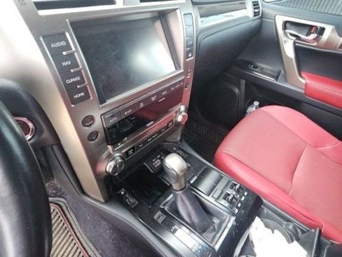 Used 2021 Lexus GX 460 Premium AWD/4WD image 11
