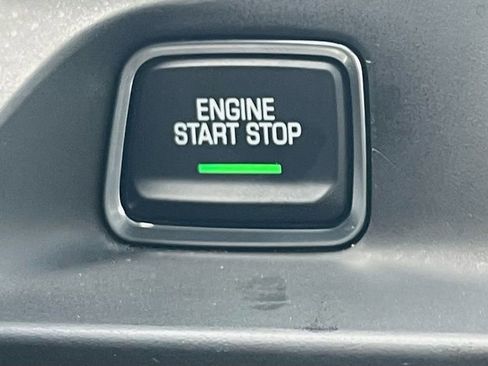 Used 2018 Chevrolet Camaro SS image 25