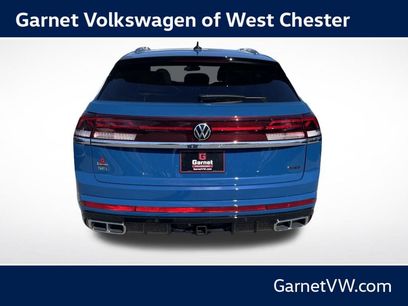 New 2026 Volkswagen Atlas Cross Sport SEL Premium R-Line