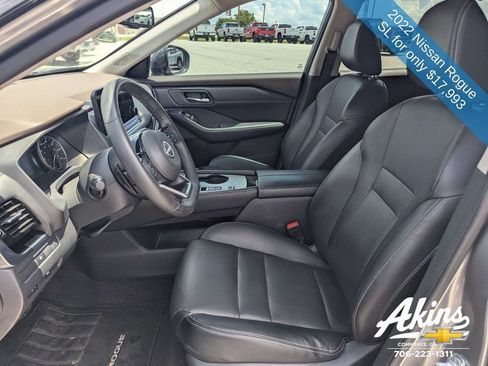 Used 2022 Nissan Rogue SL w/ SL Premium Package FWD image 19