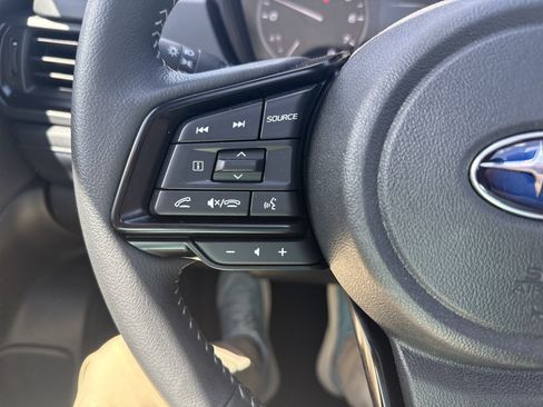 Used 2026 Subaru Forester Premium AWD/4WD image 19